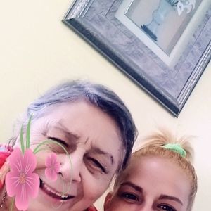 Meet your Posher, Mayra